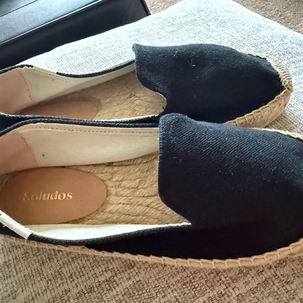 Soludos Black and Tan Moccasins - Picture 2 of 9